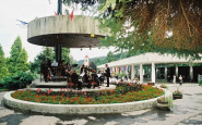 bkkolonadakoncert.jpg