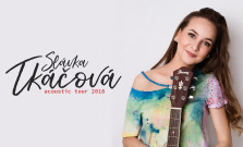 Hudobný objav Slávka Tkáčová vyráža s podporou známych tvárí na akustické turné
