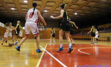 Basketbalistky v 1. lige nestíhajú