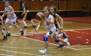 basket žiačky mini ahoj19 (2).JPG