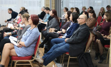 V Bardejove sa uskutočnila Medzinárodná konferencia GO BILINGUAL