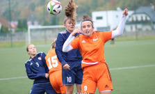 Futbalové dorastenky Bardejova zimujú na prvom mieste