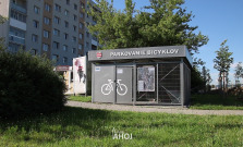 VIDEO | Cyklisti v Prešove môžu naplno využívať všetky cykloprístrešky