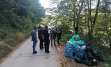 Cesta na bardejovskú Kalváriu bojuje s pribúdajúcim odpadom