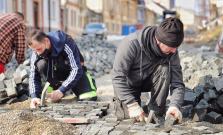 Rekonštrukcia Jarkovej ulice sa chýli ku koncu