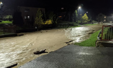 Nižnú Voľu potrápila najväčšia povodeň za posledné roky, poškodila cestu i domy