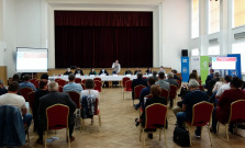 V Zborove sa rokovalo o modernizácii, odpadovom hospodárstve i eurofondoch
