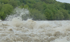 V okrese Bardejov opäť hrozia búrky, v niektorých obciach platí odvčera tretí stupeň povodňovej aktivity