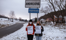 Mladí Bardejovčania oslovujú ľudí v rámci očkovacej kampane aj v rómskom a rusínskom jazyku