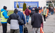 Proti koronavírusu budú očkovať v Košickom kraji pred aj po Vianociach