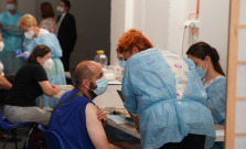 Prešovská župa za štyri týždne aplikovala vyše 15-tisíc vakcín, očkovali aj deti od 5 rokov