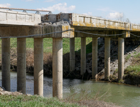 Aktuálne prebieha rekonštrukcia mosta v Záhore