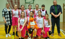 VIDEO | Basketbalistky BKM Bardejov ukončili náročnú sezónu dvojzápasom proti Starej Ľubovni