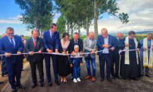 VIDEO | V Osikove oficiálne otvorili cestu, ktorá prepája Osikov s Bartošovcami