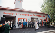 VIDEO | Slávnostne požehnali novú hasičskú zbrojnicu v Čečejovciach