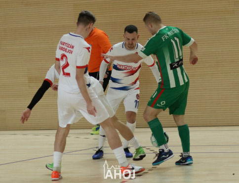 VIDEO | Futsalisti vyhrávali 4:0, prehrali 4:6
