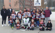 Mladí hokejbalisti Bardejova majú za sebou prvý turnaj v sezóne