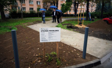 GALÉRIA | Revitalizácia košického parku na ulici Obrancov mieru ide do finále