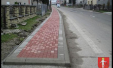 Nové chodníky v obci Malcov