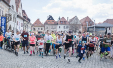 VIDEO | Benefičný beh za A(tra)ktívny Bardejov