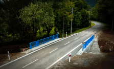 Okres Sabinov má ďalší vynovený most aj cestný úsek