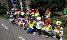Deň na kolesách prežili policajti spoločne s deťmi materskej školy v Košiciach