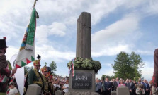 VIDEO | V Rožkovanoch odhalili pamätník pripomínajúci 175. výročie bitky pri Lipanoch