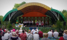 VIDEO | Skároš miluje folklór