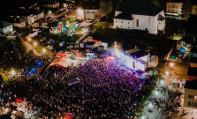 Remeslá, folklór, pop i retro – na jarmok do Stropkova sa oplatí prísť