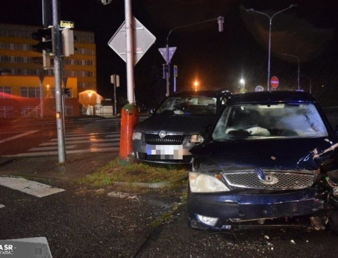 Nedal prednosť v jazde a spôsobil nehodu. Dôvod? Alkohol