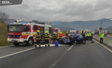 Vážna dopravná nehoda si vyžiadala život 43 ročného muža