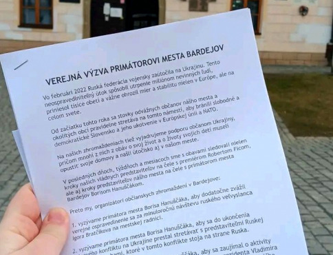 Organizátori bardejovských protestov vyzvali primátora Borisa Hanuščaka