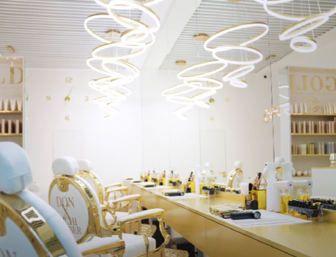 VIDEO | Nová luxusná prevádzka DONXRICHI Barber priamo v nákupnom centre Optima