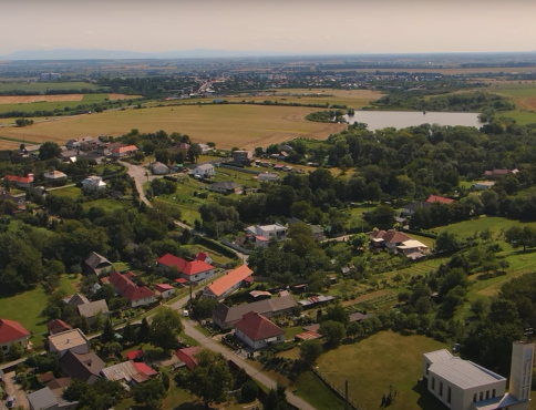VIDEO | Trnávka: Malá obec s veľkým srdcom, ktorá stavia na minulosti a bojuje za lepšiu budúcnosť