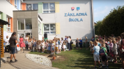 VIDEO | Vyučovanie vonku: Základná škola v Osikove otvorila exteriérovú učebňu
