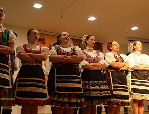 VIDEO | Mesto Sečovce vzdalo hold seniorom
