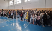 VIDEO | Simulovaný požiar preveril pripravenosť školy v Michaľanoch