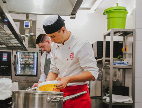 Prešovský kraj lídrom v duálnom vzdelávaní: Takmer 2-tisíc študentov v systéme