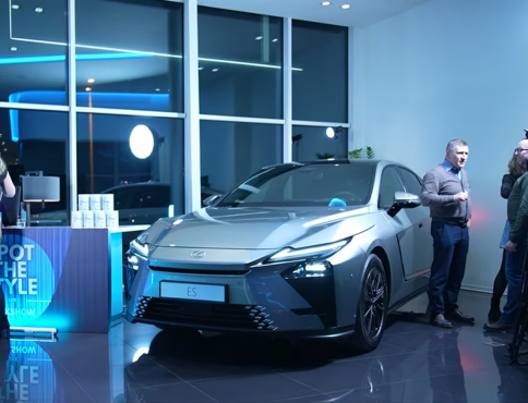 VIDEO | Spot the Style: Premiéra nového Lexusu ES a príbehy inšpiratívnych hostí!