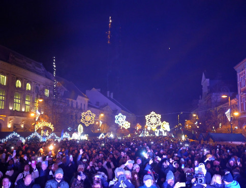 Hlavná ulica v Košiciach žila Silvestrom, primátorský punč prekonal rekord