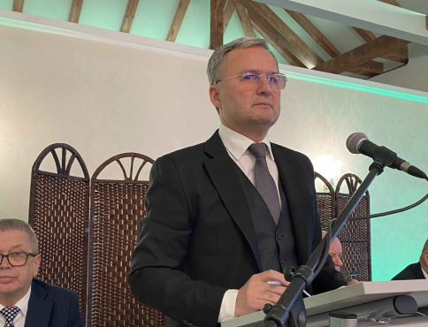 VIDEO | Predsedom VSFZ zostáva Richard Havrilla