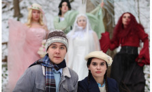 Snehová búrka odhaľuje svoje tajomstvo: Premiéra rozprávky Snehová kráľovná v divadle NA SKOK!
