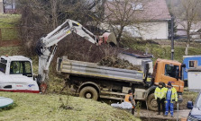 VIDEO | Vo Fričovciach sa opäť buduje: obec rozširuje kanalizáciu