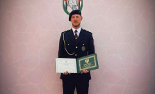 Prešovský policajt úspešne absolvoval štúdium v Abú Zabí