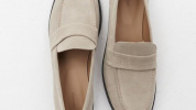 Návrat klasiky v štýle it-girls: dámske mokasíny v trendoch tejto sezóny