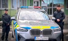 Už nedýchal. Policajti pri nehode bojovali o jeho život desiatky minút