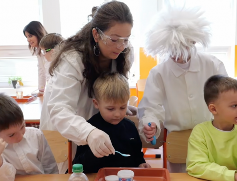 VIDEO | Toto ponúka ZŠ s MŠ Pod papierňou v Bardejove: Učenie hrou aj pokusmi