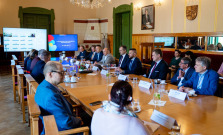 Nové cesty, školy aj zeleň: Do regiónu mieri vyše 5 miliónov eur