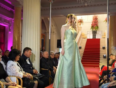 VIDEO | Košice žiarili módou a osobnosťami východu!