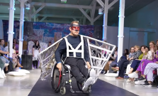 VIDEO | Na móle nevládla dokonalosť, ale odvaha: Košický projekt SVETlo V TME dojal publikum